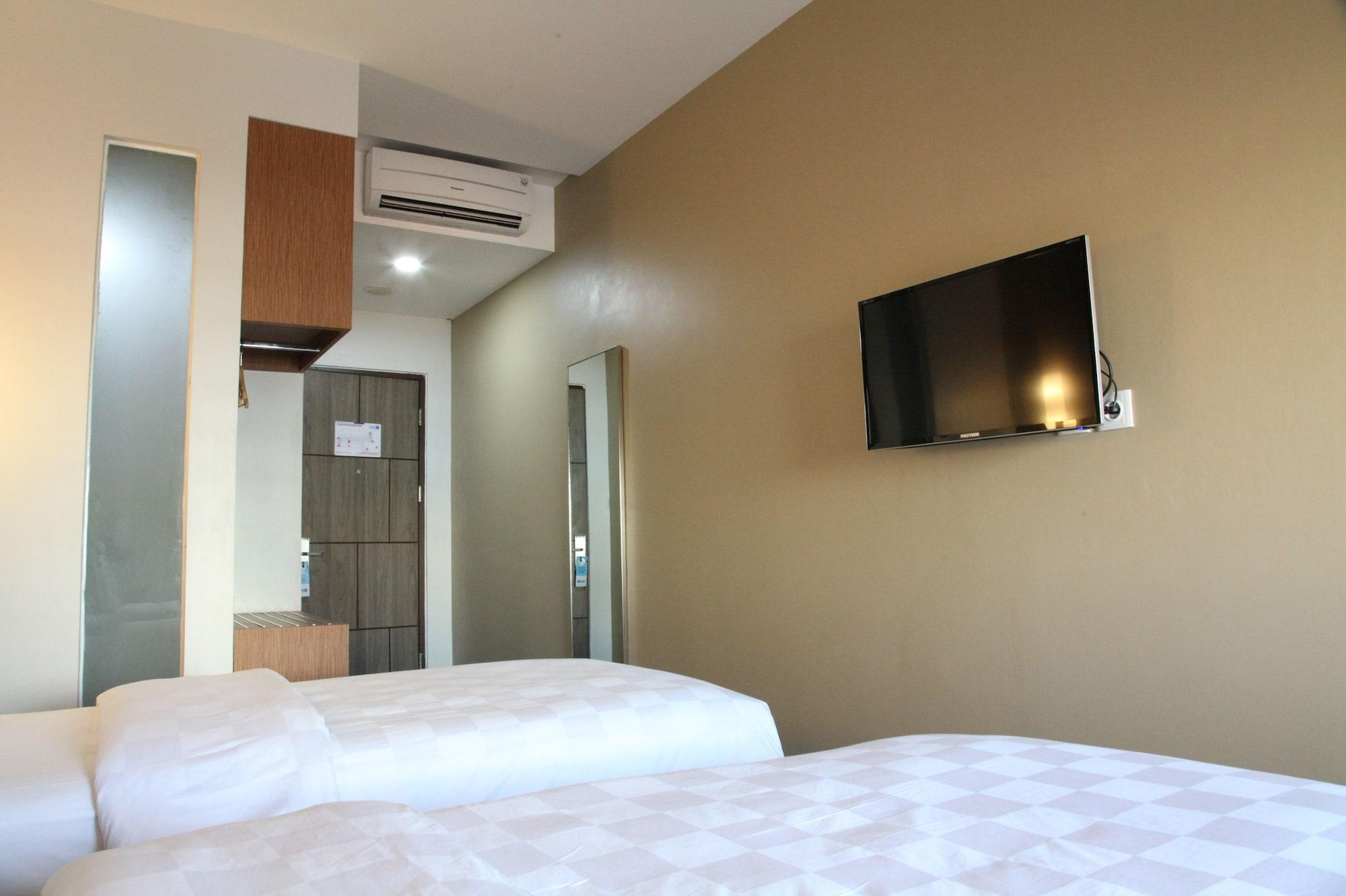 Terraz Tree Hotel Jakarta Luaran gambar